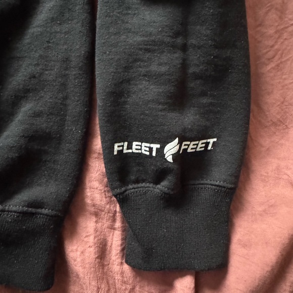 Black Chicago Sweatshirt - Picture 3 of 4